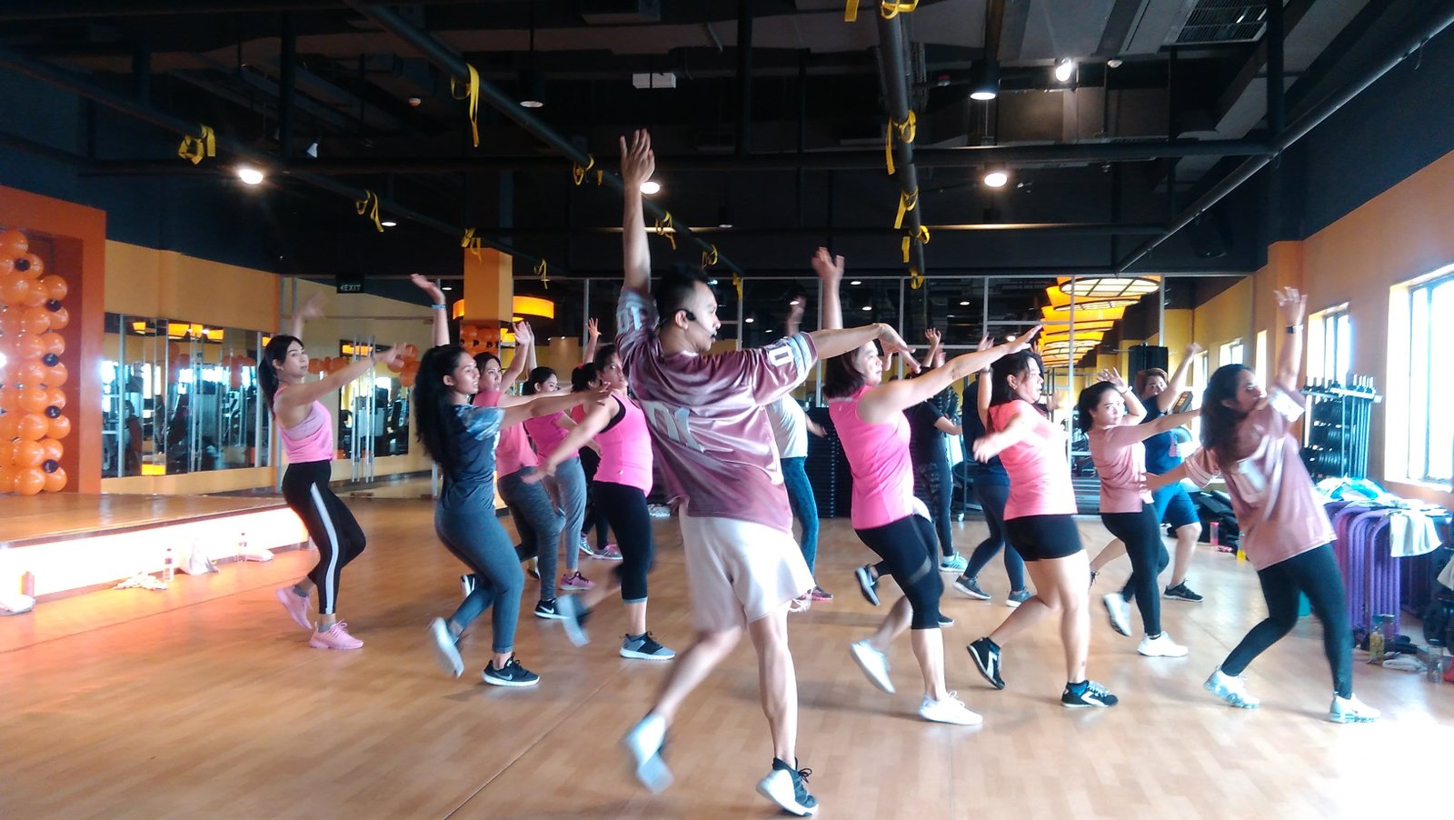 Core Motion Ajak Olahraga Sambil Dance