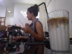 Di Djaman Coffee Bandung Konsumen Bisa Belajar Meracik Kopi Sendiri