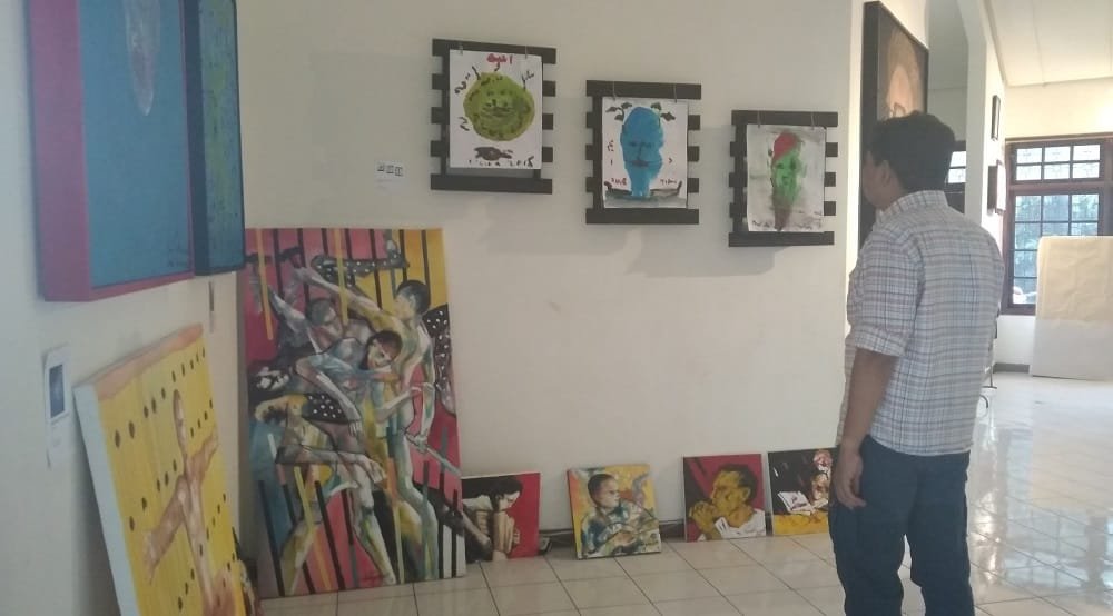 Karya Seniman Bandung Meriahkan Pameran Ini