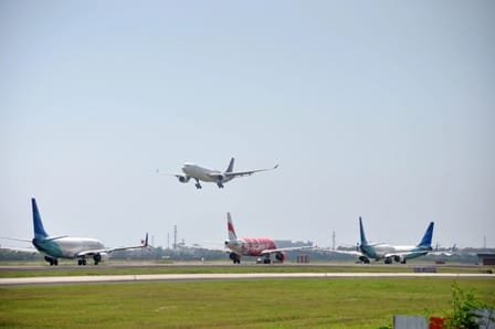 Tak Semua Penerbangan Harus Pindah dari Bandara Husein Sastranegara