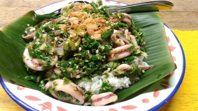 Kuliner Bandung | Lezatnya Nasi Cumi Cabai Hijau di Imah Babaturan