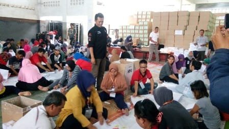 Pekerjaan Pelipat Kertas Suara Banyak Diminati