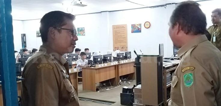 Ujian Nasional Dihapus Sementara, Pengganti Kelulusan Berdasar Nilai Kumulatif  Rapor