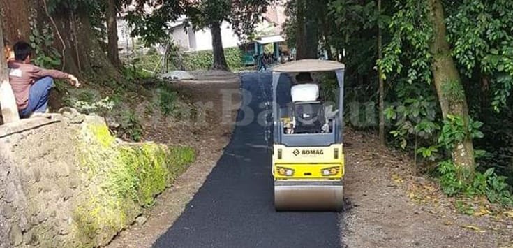 Jalan Mulus, Permudah Transportasi Petani