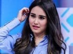 Teror! Rumah Ayu Ting Ting Dilempari Pembalut Bekas dan Celana Dalam