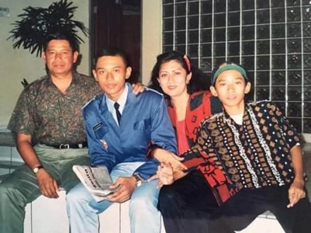 Mengenang Perjalanan Cinta SBY-Kristiani Herrawati