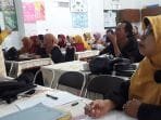 Bukan Sekedar Pelatihan Guru