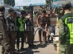 Pol PP-Tim Siaga 7 Distribusikan Air Bersih