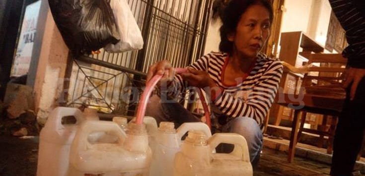 Warga Gadobangkong ‘Kekeringan’ Di KBB