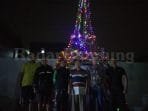 Menyambut Hut RI, Menara Eiffel Van Cimahi