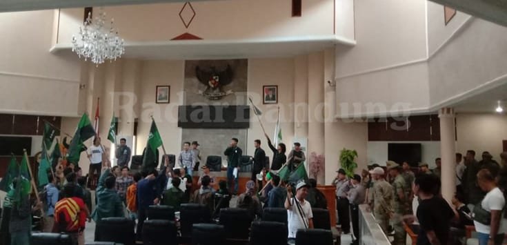 Jangan Seremonial dan Pencitraan Saja!