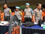 Main HP di Motor Undang Aksi Kejahatan