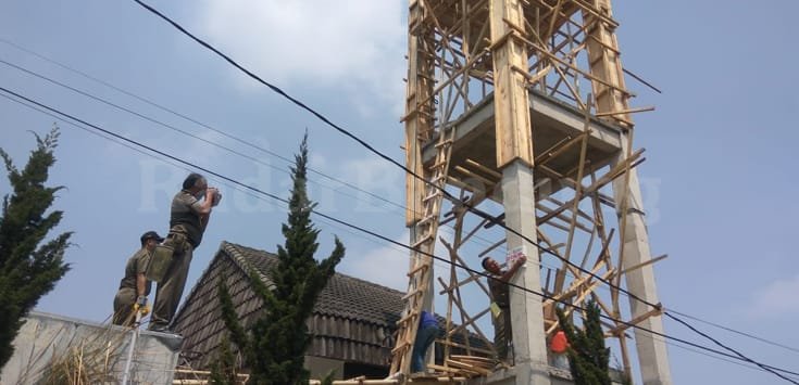 Tidak Memiliki Izin, Tower Monopole Disegel