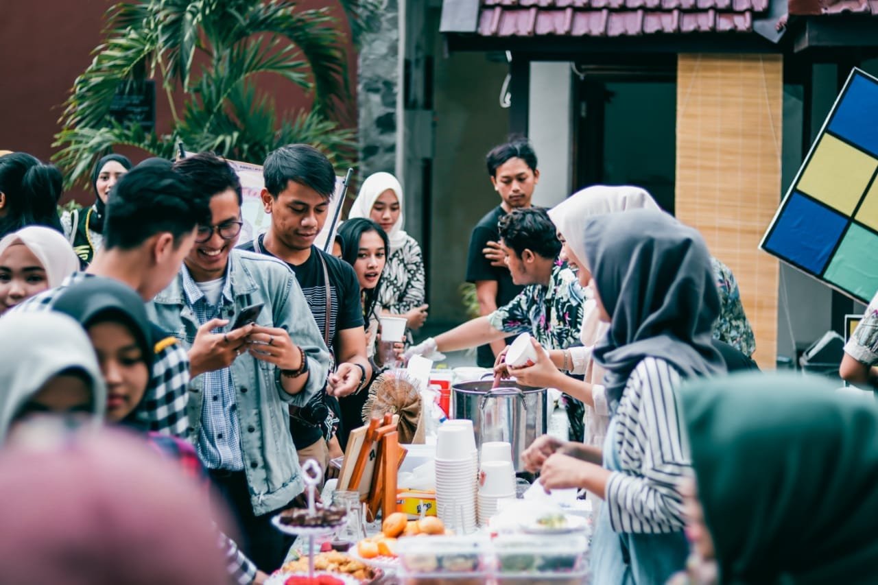 Disparbud  dan Paguyuban Mojang Jajaka Jabar Gelar Produk Ekonomi Kreatif