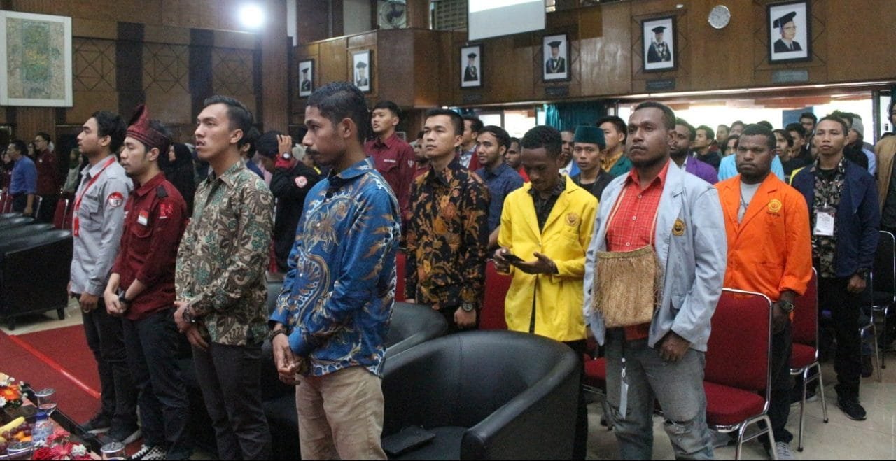BEM se-Indonesia Bahas Generasi Emas 2045 di Kampus Unisba