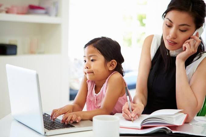 Pentingnya Sharing Parenting Kepada Ibu-ibu Muda