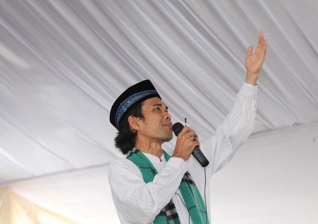 Ustaz Abdul Somad Ceraikan Istri, Omongannya Jadi Kenyataan