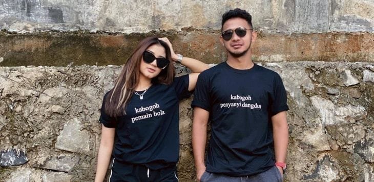 Pedangdut Cantik, Ghea Youbi Pacaran dengan Pemain Persib