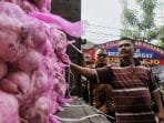 Disdagin Telusuri Penyebab Kenaikan Harga Bawang Putih