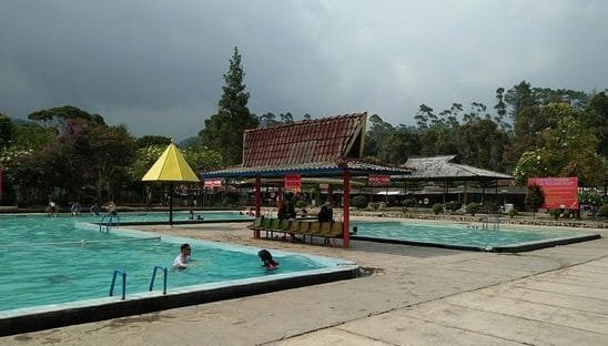 Banjir Melanda, Berdampak Pada Tempat Wisata