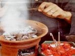 Warga Kompak Usir Eyang Anom