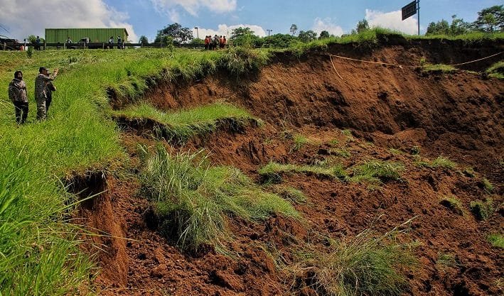 Dituding Warga, Jasa Marga Ngelak