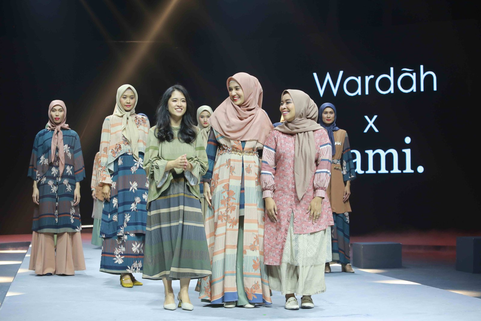 OASE Diatas Catwalk MUFFEST 2020
