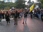 Mahasiswa Bandung Demo Tolak RUU Ciptaker