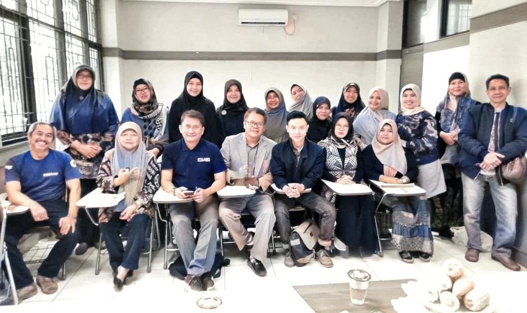 Koperasi WJS Gelar Jajanan  Pasar