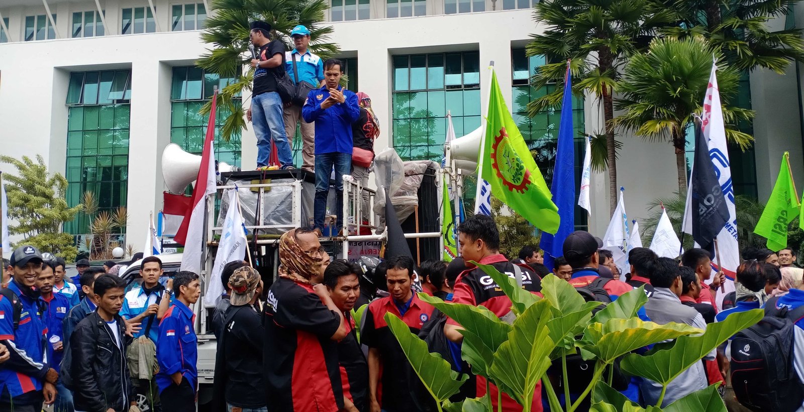 Unjuk Rasa Buruh tak Digubris