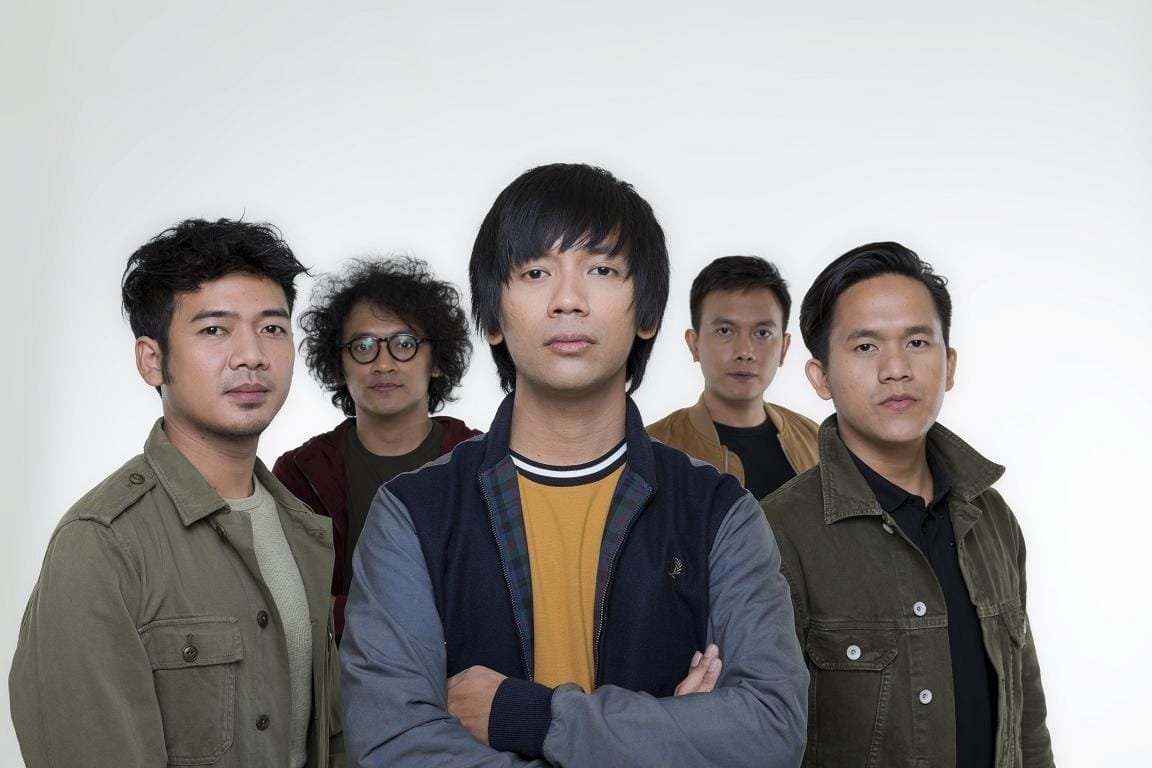 D’Masiv Kenalkan Kembali Lagu yang Dipopulerkan Chrisye