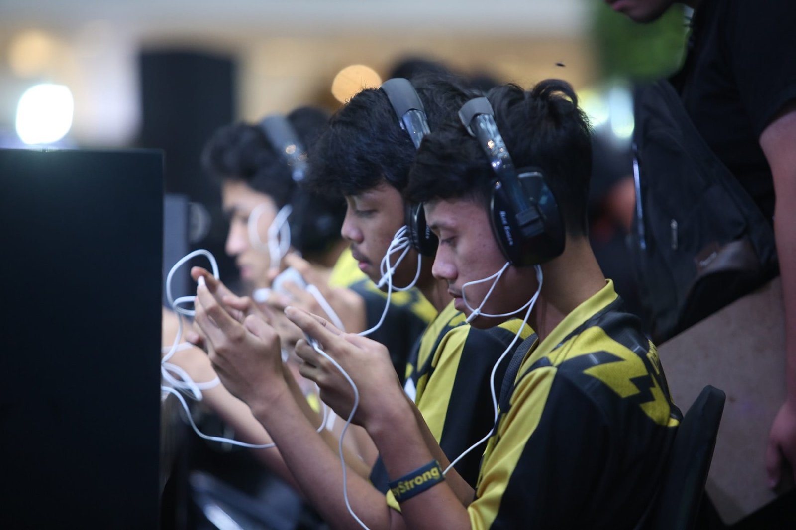 Seru #DiRumahAja Saksikan MPL Season 5