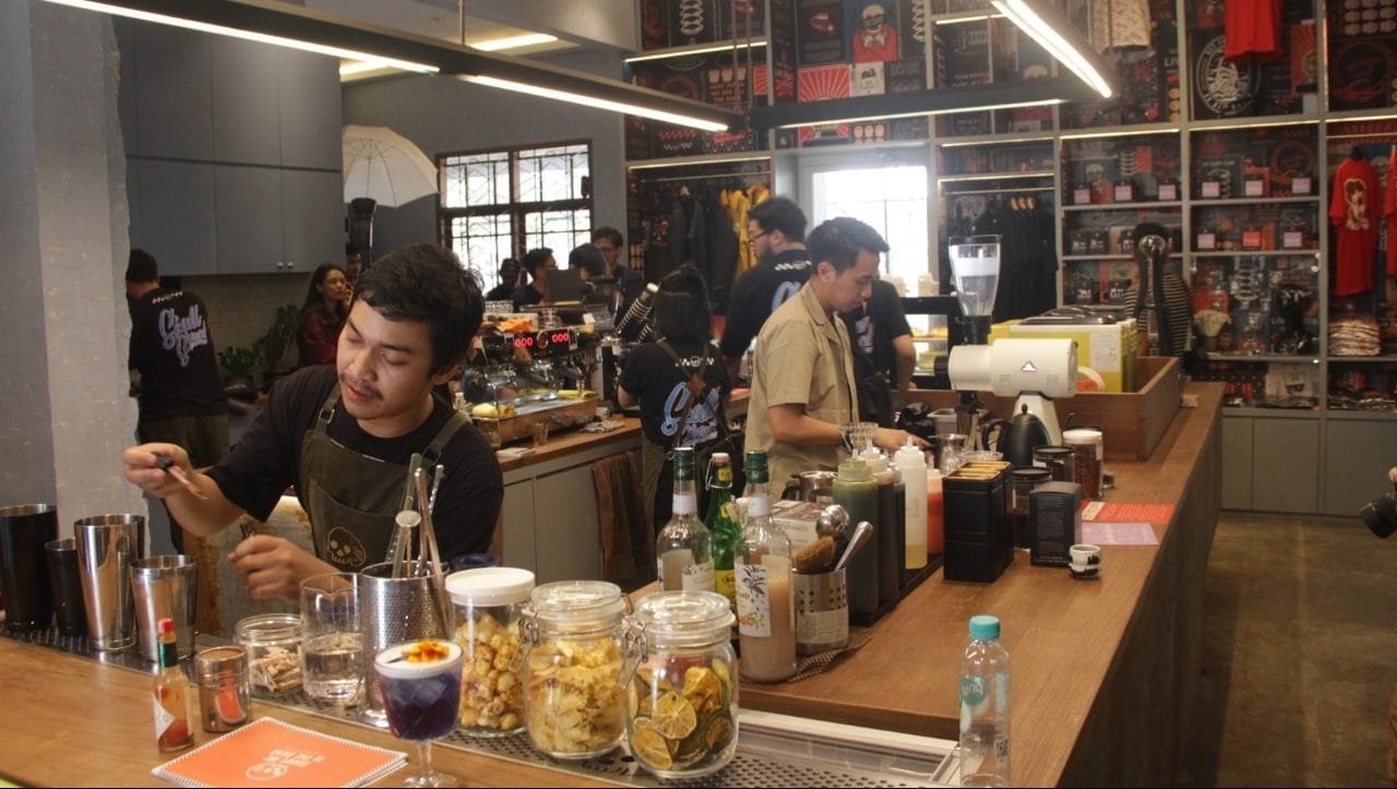 Hem.. Nikmatnya Kopi Mocktail Racikan Juara Barista