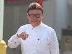 Jadi Politikus Sampai Mati