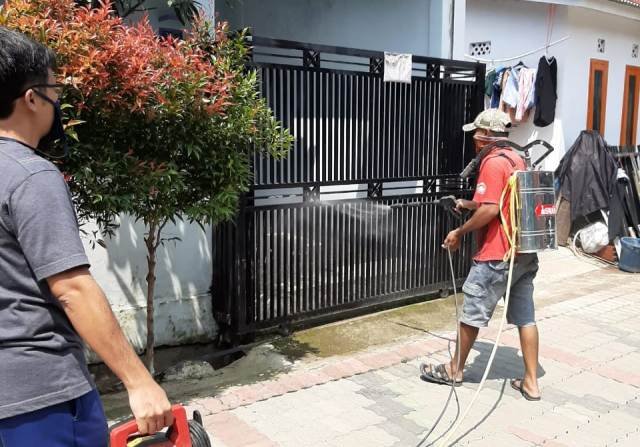 Warga RW 12 Desa Pataruman, KBB Cegah Penyebaran Covid-19 Secara Mandiri dan Swadaya