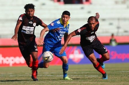 Esteban Vizcarra Santai Meski Belum Cetak Gol buat Persib