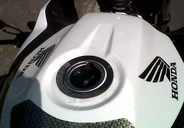 Tangki Bensin Motor Injeksi Sering Kosong, Kerusakan Merembet