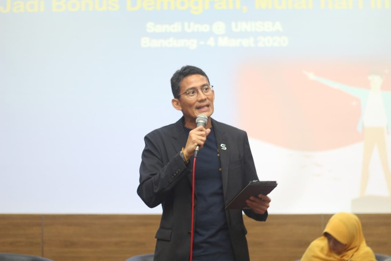 Sandiaga Uno Ingin Mahasiswa Unisba Jadi Motor Penggerak Pembangunan Ekonomi