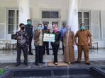 Jamkrida dan Delapan BPR Serahkan Bantuan Rp 320 Juta untuk Jabar Bergerak
