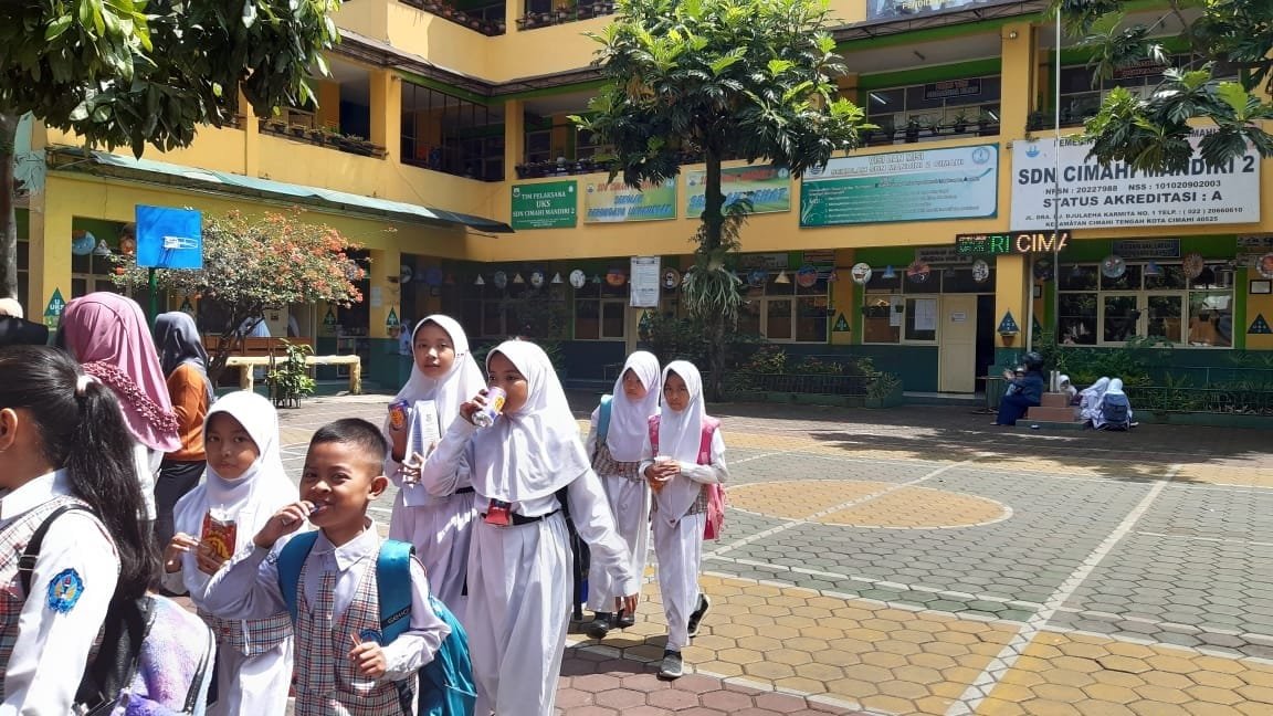 Virus Corona Makin Ganas, Separo Pelajar di Dunia Tak Sekolah