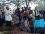 Isak Tangis Warnai Pemakaman Intan ‘Anjanii Bee’, Wanita Belia Yang Ditemukan Tewas dalam Parit