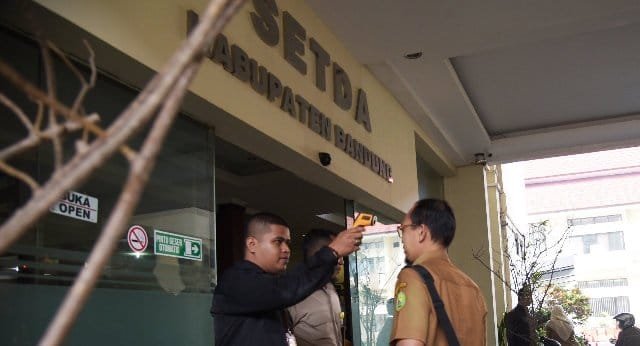 Corona Makin Ngeri, Pemkab Bandung ‘Gilir’ Libur PNS, Eselon II-III Tetap Ngantor   