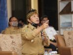 Bupati Dadang Naser Imbau Warga Kab. Bandung Tak Berbelanja Daging Sapi Murah di Lapak Dadakan