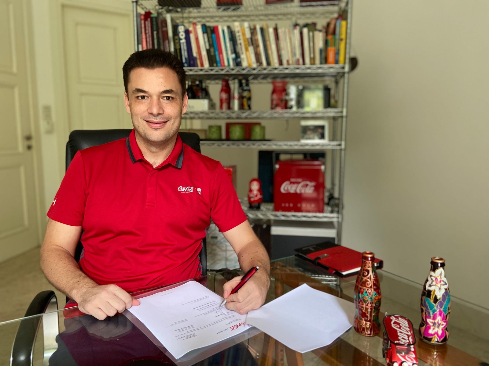 Bantu Atasi Wabah Covid-19, Coca-Cola Donasikan Rp 10 Miliar ke PMI