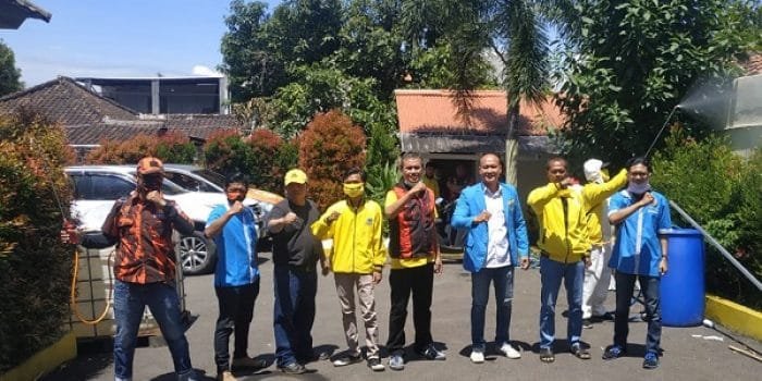 11 Positif, DPD Golkar, KNPI dan Pemuda Pancasila Cimahi Terjun Tangani Virus Corona