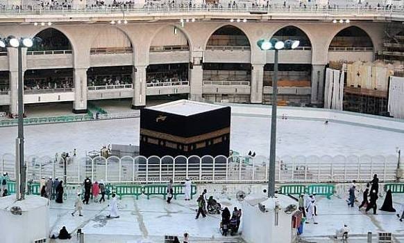 Raja Salman Izinkan Tarawih di Masjidil Haram dan Masjid Nabawi