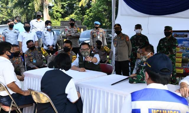 Ridwan Kamil Tinjau PSBB Hari Pertama Kota Bogor