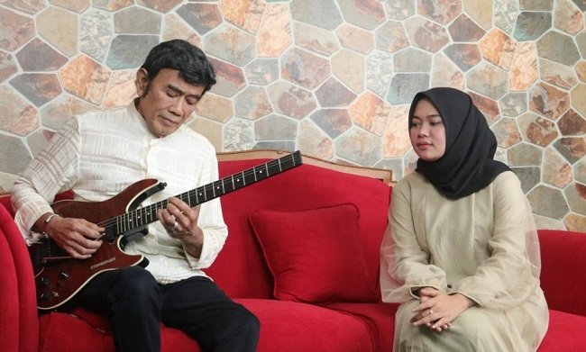 Rhoma Irama Duet dengan Anisa Rahman, Garap 2 Lagu Sekaligus