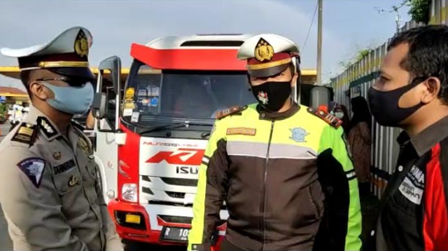 Alasan Sopir Nekat Angkut Pemudik, Tergiur Bayaran Tinggi
