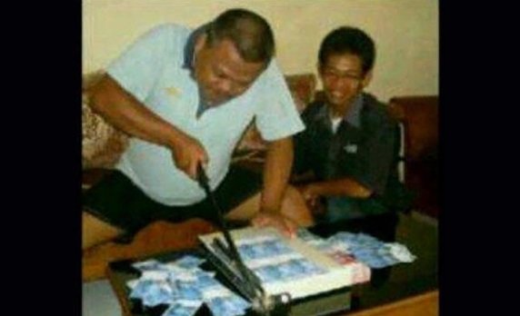 Cetak Uang